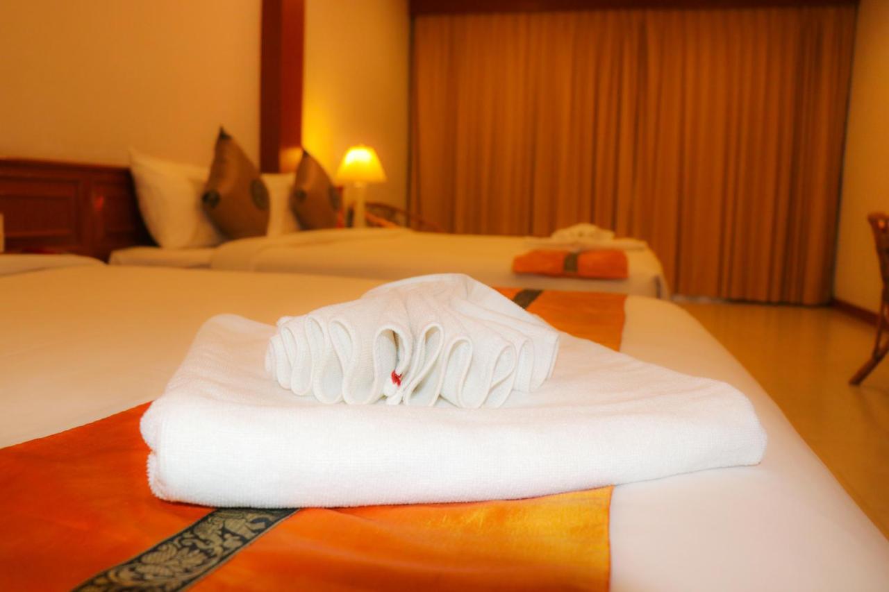 Andaman Seaside Resort - SHA Extra Plus Bang Tao Beach  Exterior foto