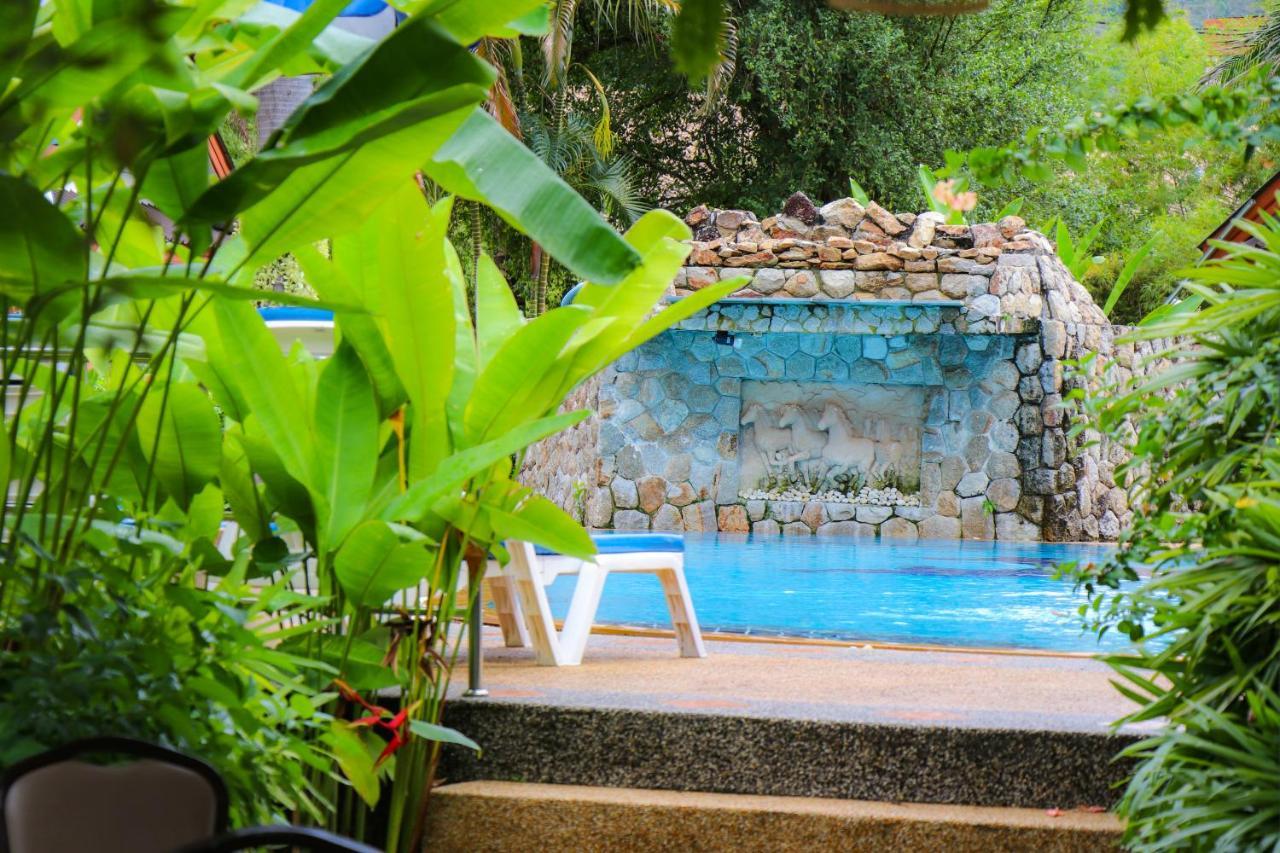 Andaman Seaside Resort - SHA Extra Plus Bang Tao Beach  Exterior foto